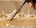 Entretien de meuble en bois par Menuisier France à Regusse